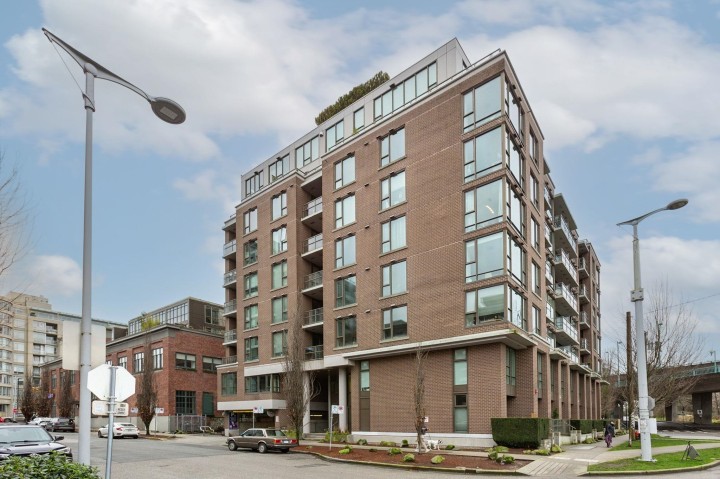 Photo 19 at 312 - 1919 Wylie Street, False Creek, Vancouver West