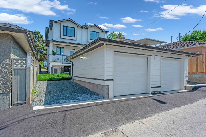Photo 21 at 3415 Seaforth Drive, Renfrew Heights, Vancouver East