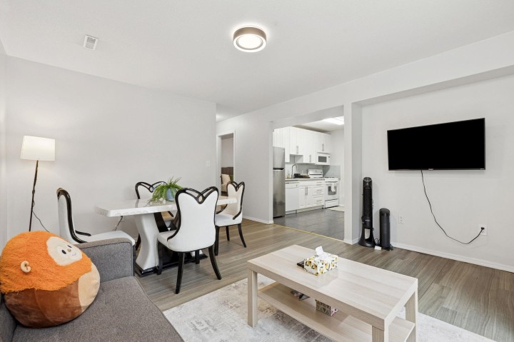 Photo 33 at 3638 Maginnis Avenue, Lynn Valley, North Vancouver