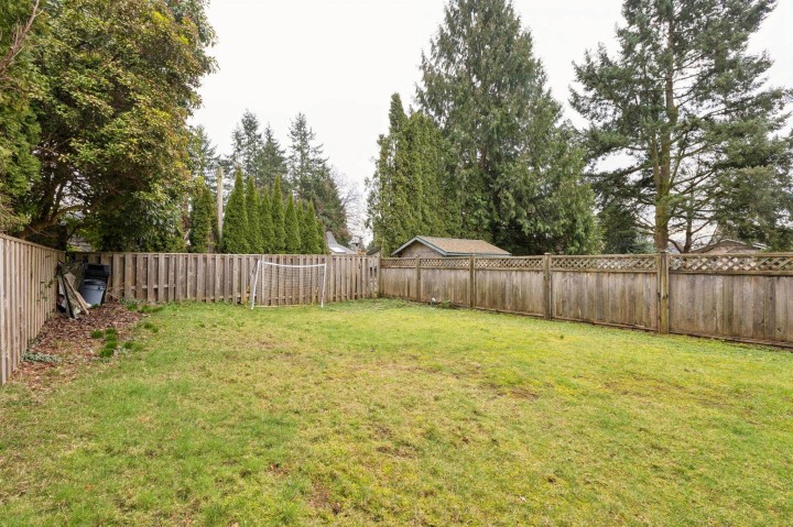 Photo 40 at 3638 Maginnis Avenue, Lynn Valley, North Vancouver
