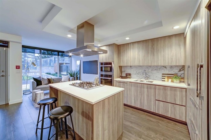 Photo 7 at 208 W 1st Avenue, False Creek, Vancouver West