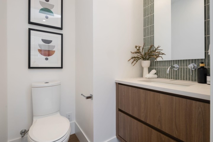 Photo 11 at 1 - 950 W 57th Avenue, South Cambie, Vancouver West