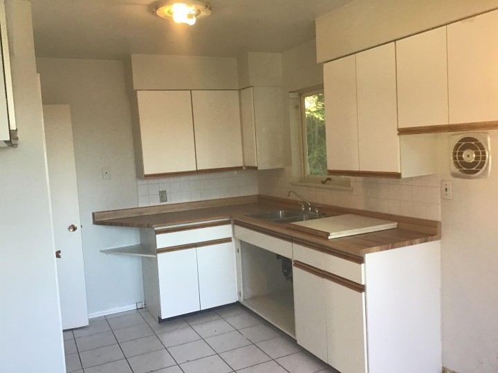 Photo 3 at 528 Greenway Avenue, Upper Delbrook, North Vancouver