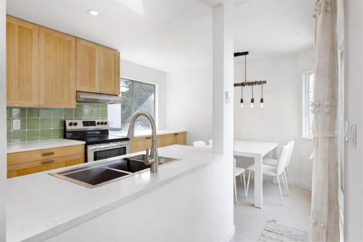 Photo 20 at 401 - 1345 W 4th Avenue, False Creek, Vancouver West