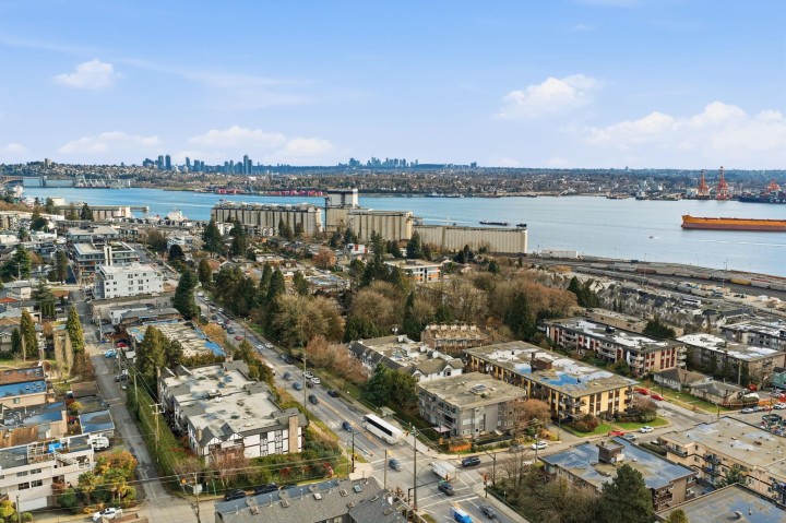 Photo 18 at 204 - 315 E 3rd Street, Lower Lonsdale, North Vancouver