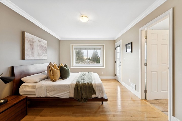 Photo 17 at 353 E 5th Street, Lower Lonsdale, North Vancouver