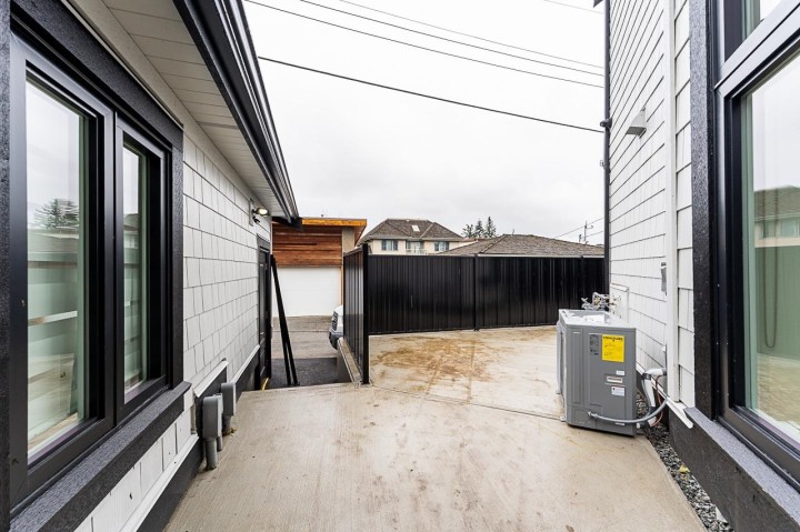 Photo 33 at 2 - 2837 Oliver Crescent, Arbutus, Vancouver West