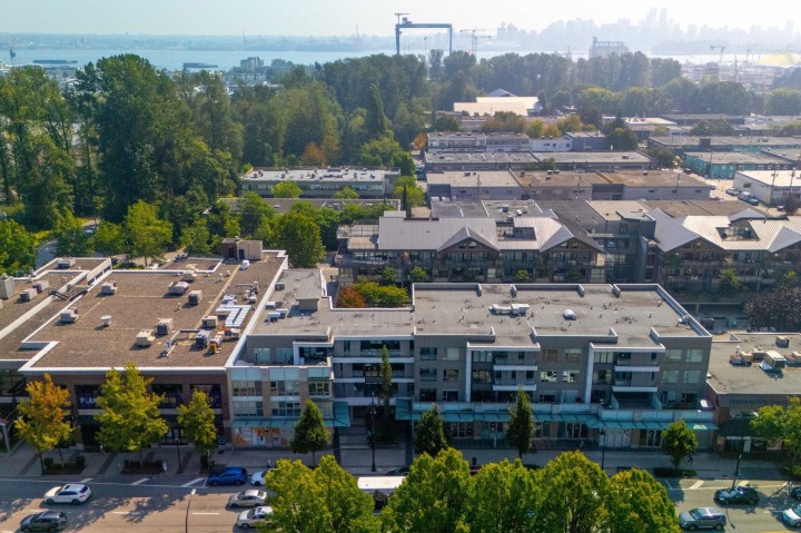 Photo 32 at 404 - 1061 Marine Drive, Norgate, North Vancouver