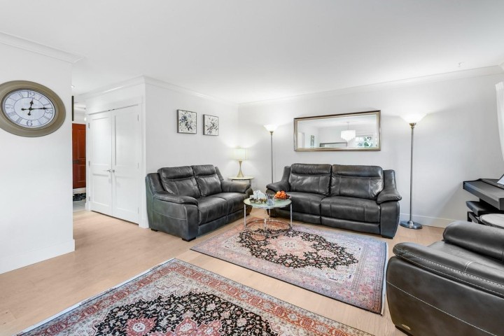 Photo 2 at 38 - 889 Tobruck Avenue, Mosquito Creek, North Vancouver