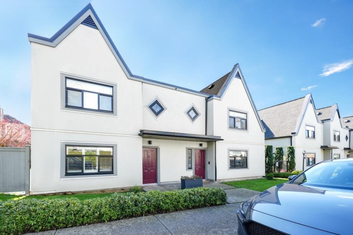 Photo 1 at 38 - 889 Tobruck Avenue, Mosquito Creek, North Vancouver