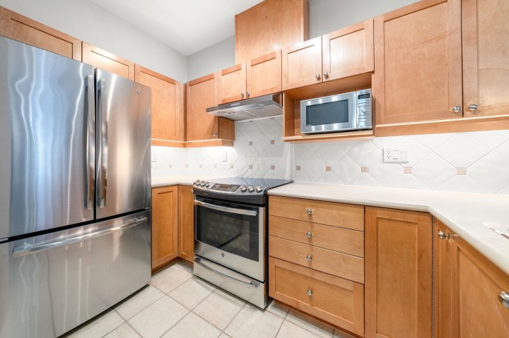 Photo 12 at 405 - 5605 Hampton Place, University VW, Vancouver West