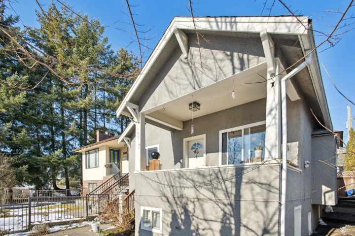 Photo 26 at 3617 Adanac Street, Renfrew VE, Vancouver East