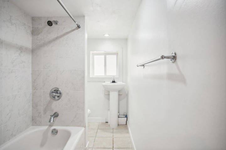 Photo 21 at 3617 Adanac Street, Renfrew VE, Vancouver East