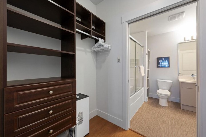 Photo 13 at 403 - 857 W 15th Street, Mosquito Creek, North Vancouver