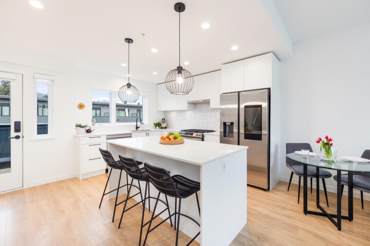 Photo 6 at 444 - 545 E 2nd Street, Lower Lonsdale, North Vancouver