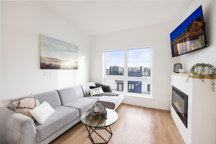 Photo 10 at 444 - 545 E 2nd Street, Lower Lonsdale, North Vancouver