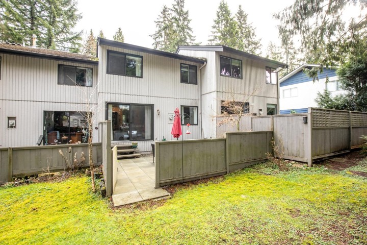 Photo 28 at 2060 Deep Cove Crescent, Deep Cove, North Vancouver