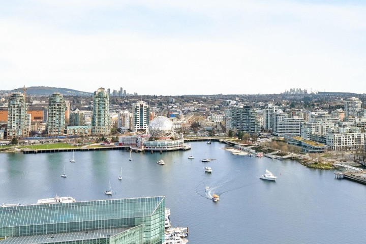 Photo 21 at 3302 - 33 Smithe Street, Yaletown, Vancouver West