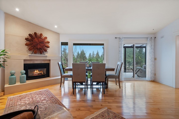 Photo 2 at 5625 Eagle Court, Grouse Woods, North Vancouver