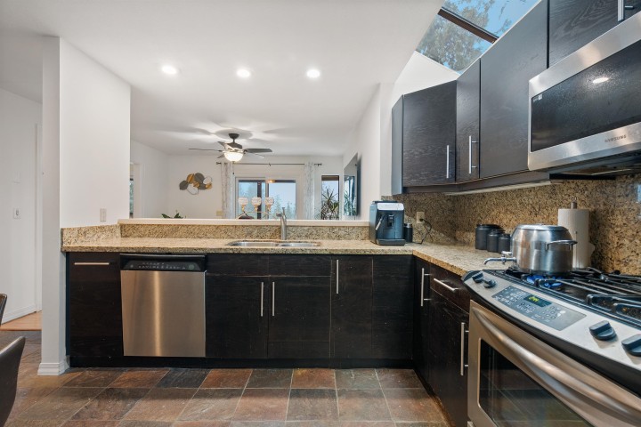 Photo 12 at 5625 Eagle Court, Grouse Woods, North Vancouver