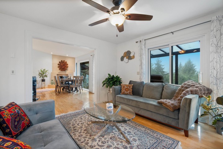 Photo 9 at 5625 Eagle Court, Grouse Woods, North Vancouver