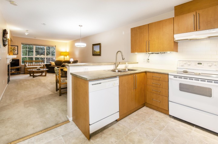 Photo 4 at 312 - 1150 E 29th Street, Lynn Valley, North Vancouver