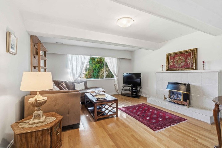Photo 17 at 552 W 29th Street, Upper Lonsdale, North Vancouver