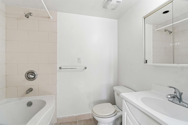 Photo 26 at 552 W 29th Street, Upper Lonsdale, North Vancouver