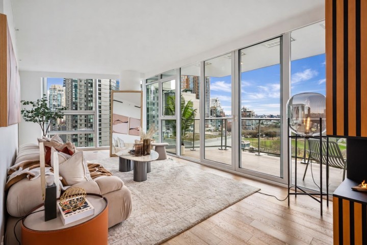 Photo 3 at 1103 - 499 Pacific Street, Yaletown, Vancouver West