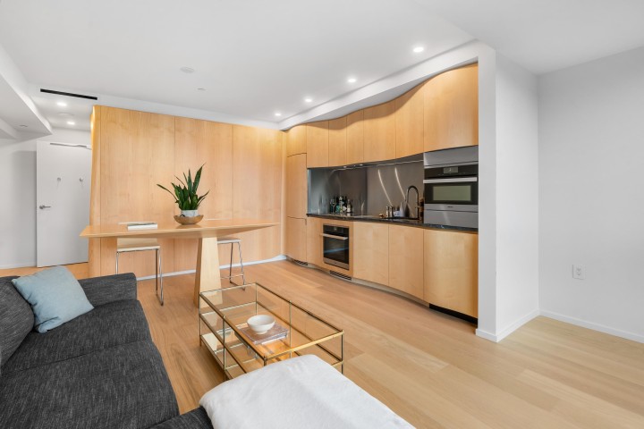 Photo 4 at 501 - 1568 Alberni Street, West End VW, Vancouver West