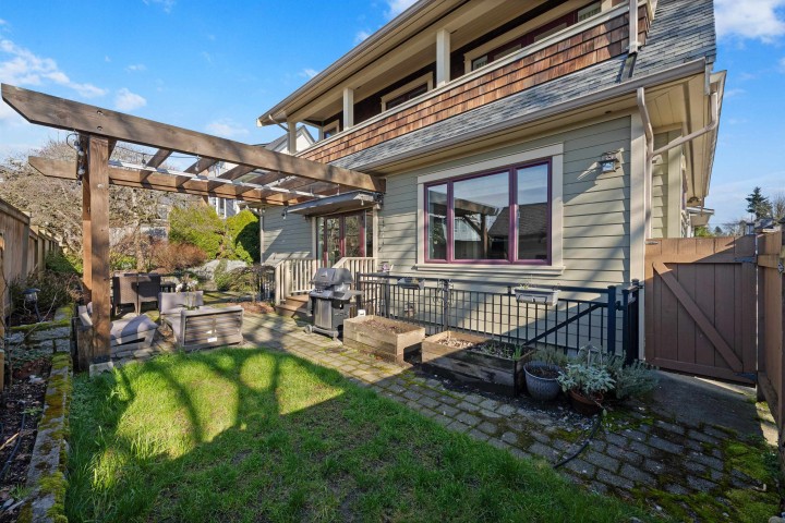 Photo 13 at 335 E 8th Street, Central Lonsdale, North Vancouver