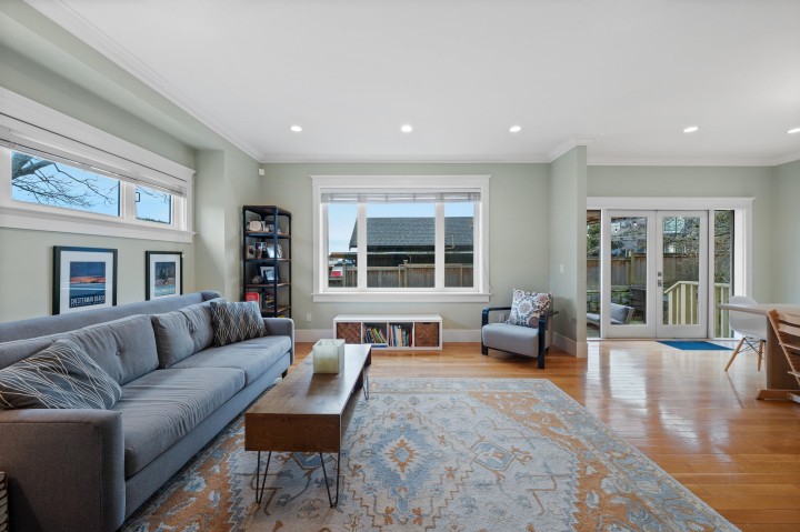 Photo 17 at 335 E 8th Street, Central Lonsdale, North Vancouver