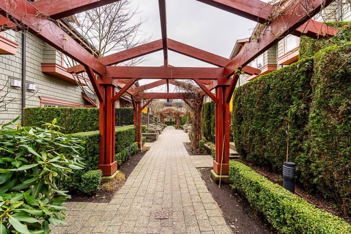 Photo 24 at 966 W 43rd Avenue, Oakridge VW, Vancouver West