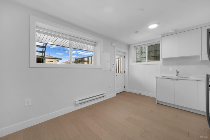 Photo 17 at 3417 Seaforth Drive, Renfrew Heights, Vancouver East