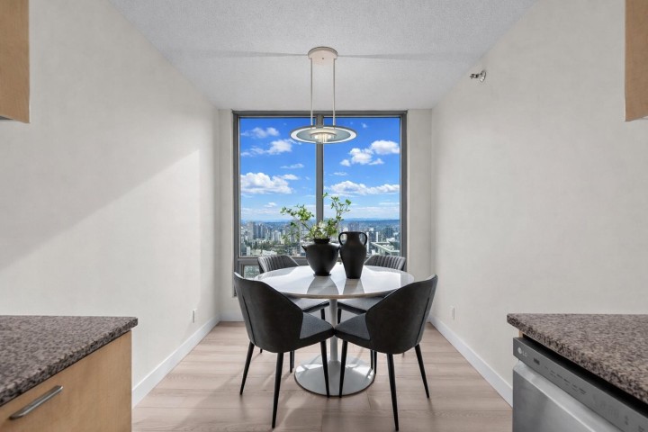 Photo 14 at 2806 - 1288 W Georgia Street, West End VW, Vancouver West