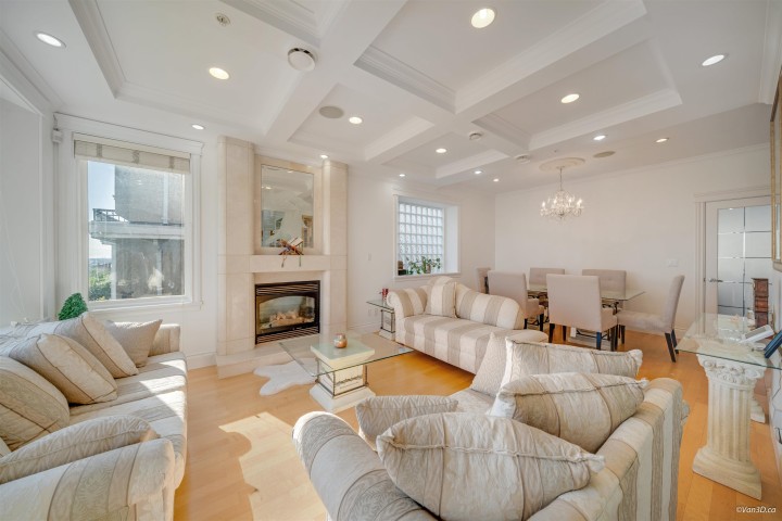 Photo 6 at 2177 Bonaccord Drive, Fraserview VE, Vancouver East