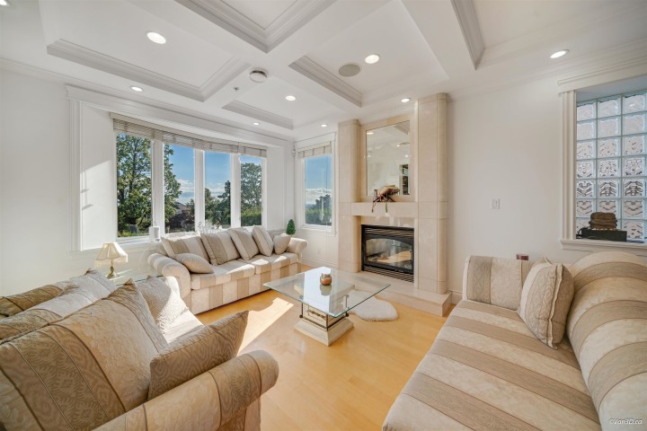 Photo 7 at 2177 Bonaccord Drive, Fraserview VE, Vancouver East