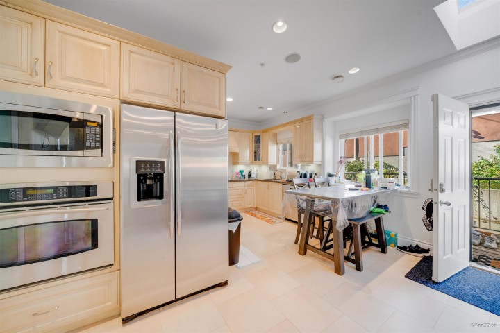 Photo 14 at 2177 Bonaccord Drive, Fraserview VE, Vancouver East