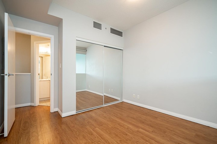 Photo 20 at TH6 - 168 E Esplanade Avenue, Lower Lonsdale, North Vancouver