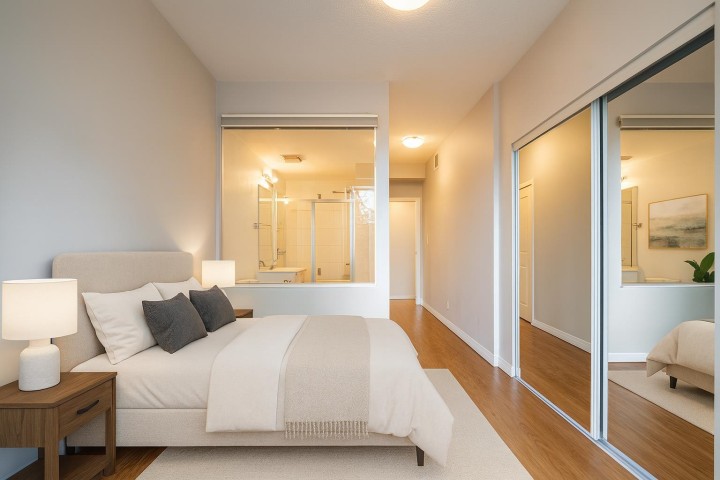 Photo 10 at TH6 - 168 E Esplanade Avenue, Lower Lonsdale, North Vancouver