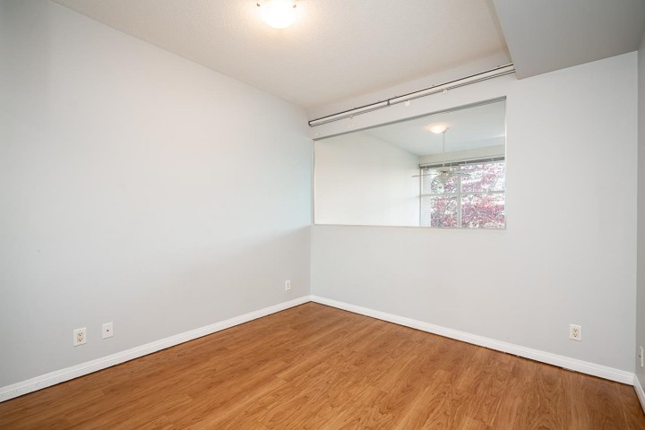 Photo 18 at TH6 - 168 E Esplanade Avenue, Lower Lonsdale, North Vancouver