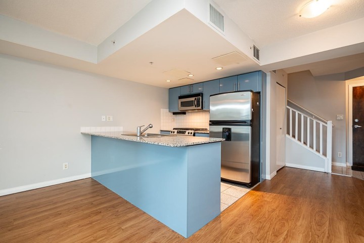 Photo 8 at TH6 - 168 E Esplanade Avenue, Lower Lonsdale, North Vancouver