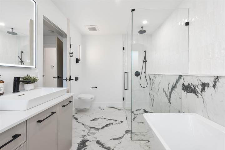 Photo 18 at 1495 W 52nd Avenue, South Granville, Vancouver West