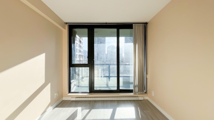 Photo 12 at 407 - 928 Homer Street, Yaletown, Vancouver West