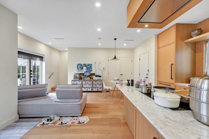 Photo 6 at 1232 W 26th Avenue, Shaughnessy, Vancouver West