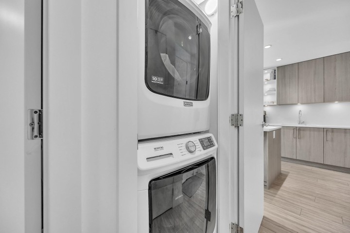 Photo 22 at 205 - 733 E 3rd Street, Queensbury, North Vancouver