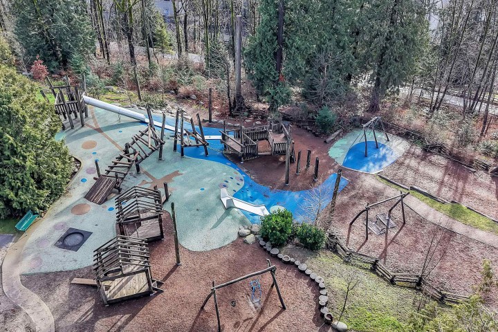 Photo 32 at 205 - 733 E 3rd Street, Queensbury, North Vancouver