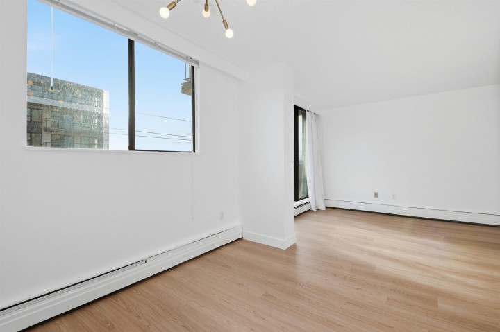 Photo 12 at 407 - 145 St. Georges Avenue, Lower Lonsdale, North Vancouver