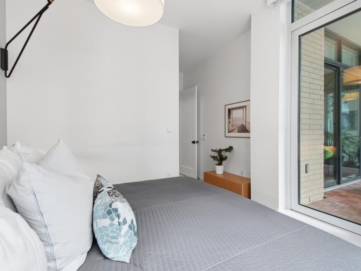 Photo 13 at 313 - 77 Walter Hardwick Avenue, False Creek, Vancouver West