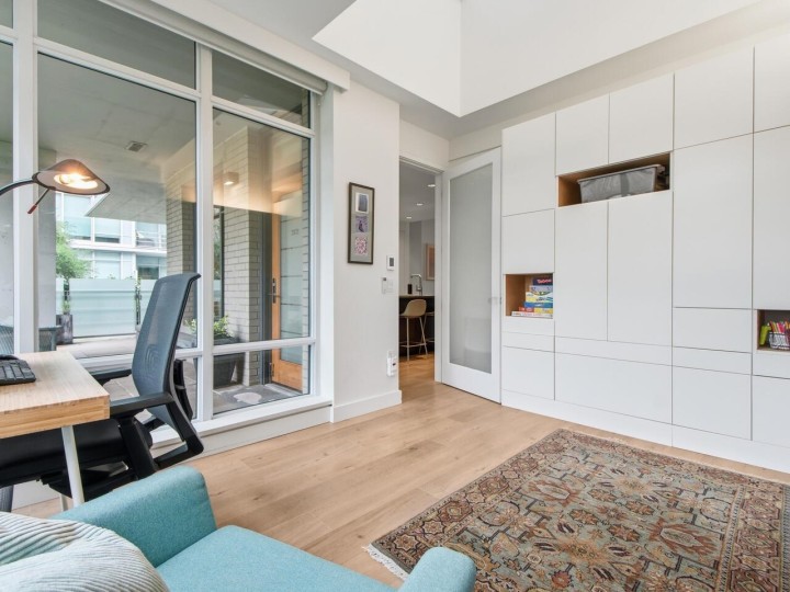 Photo 22 at 313 - 77 Walter Hardwick Avenue, False Creek, Vancouver West